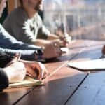 A comparative analysis of qualitative and quantitative research papers in second language education