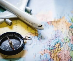 7 How Do You Check Flight Status on Airlines?