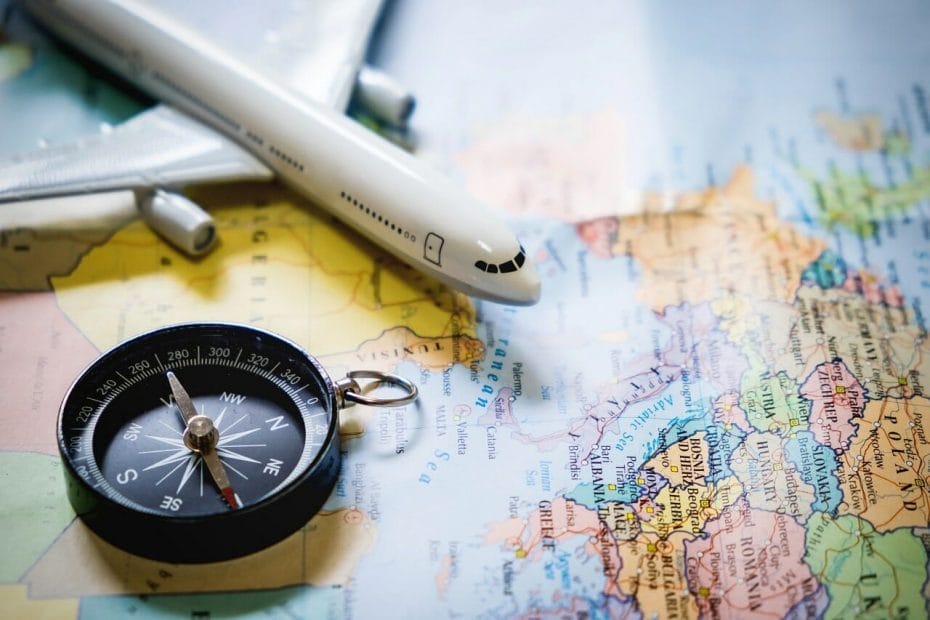 7 How Do You Check Flight Status on Airlines