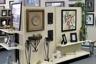 How to identify a gorgeous photo frame online