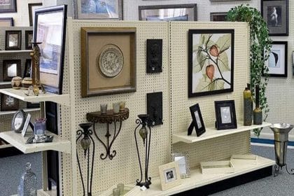 How to identify a gorgeous photo frame online