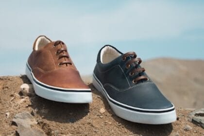 5 Signs you need to change your college footwear